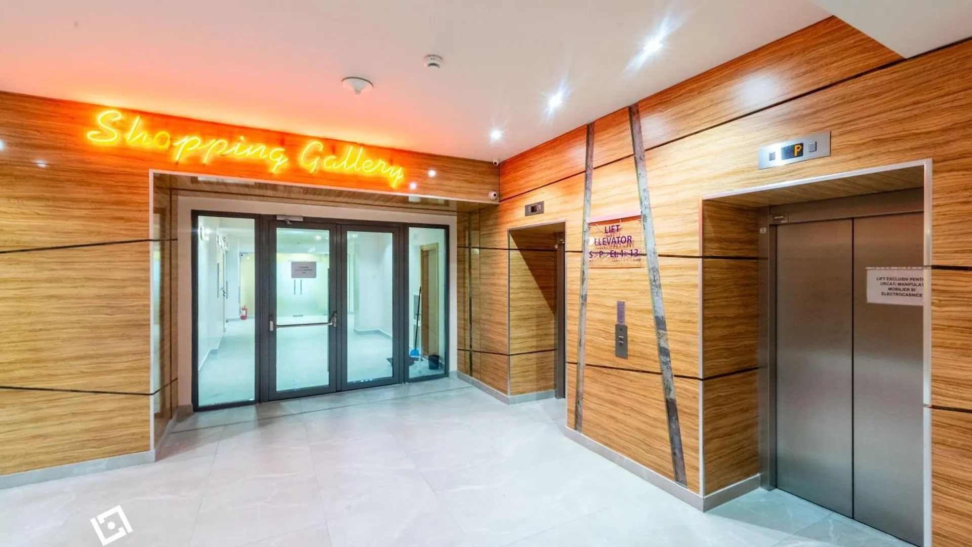 Blue Studio Rin Free Parking Bucharest Apartment
