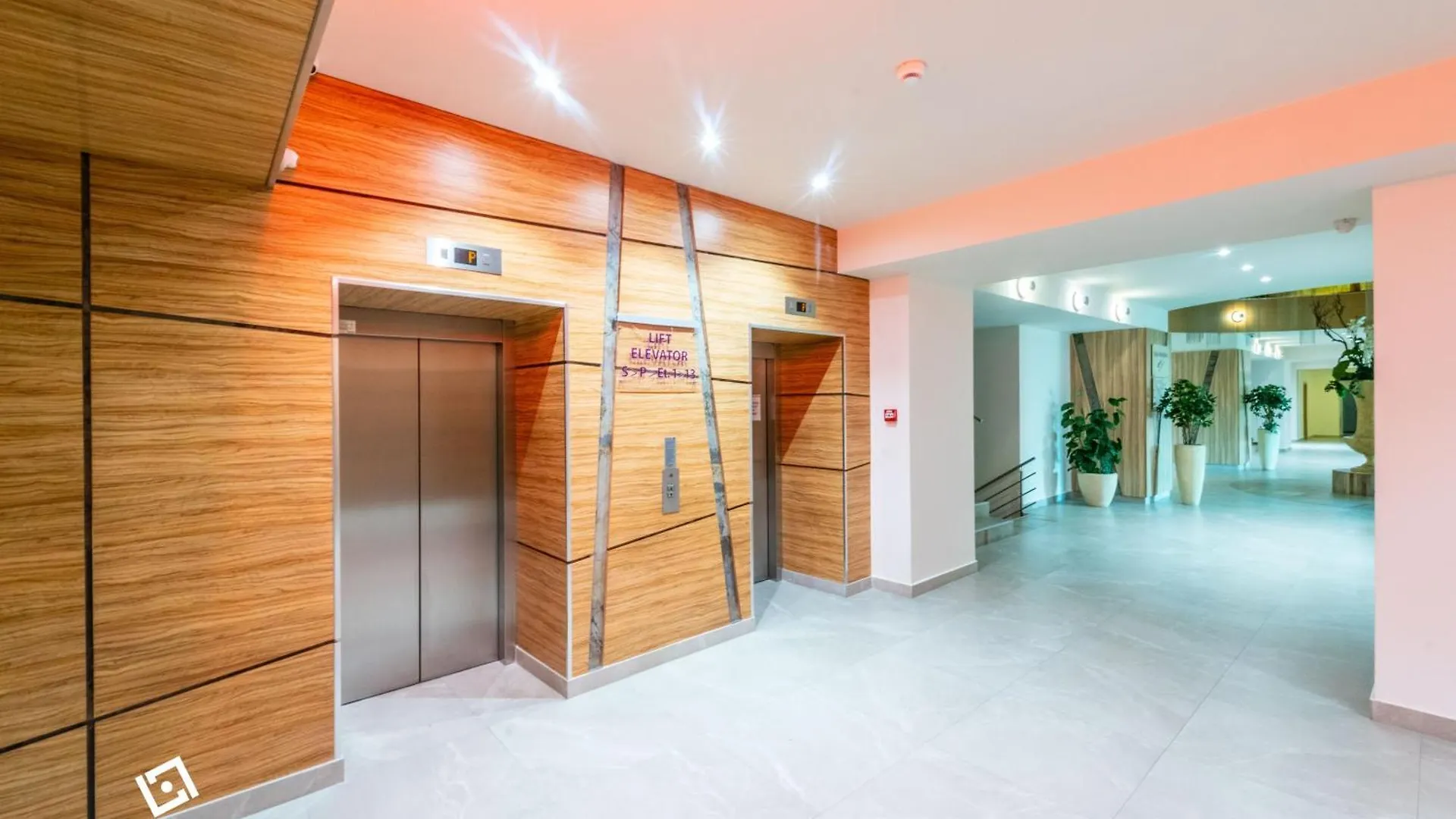 Blue Studio Rin Free Parking Bucharest Apartment