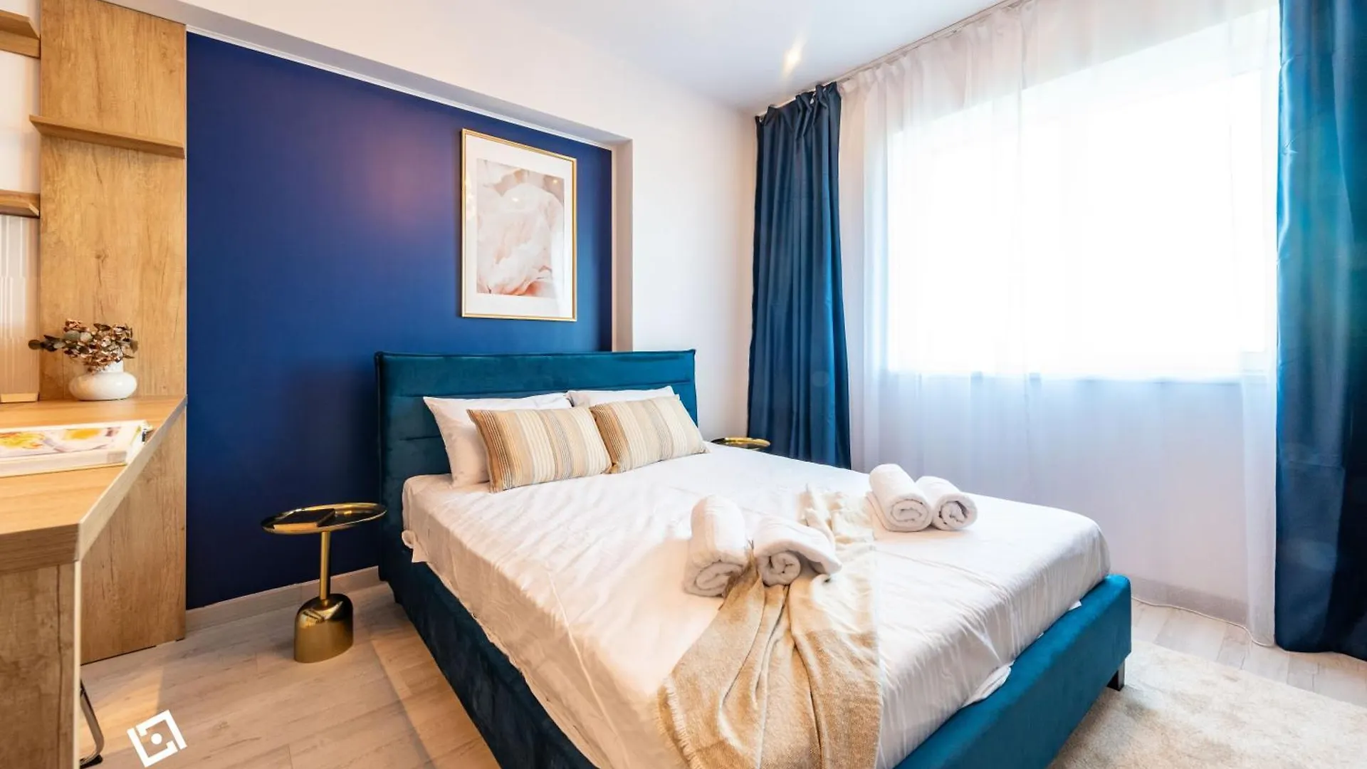 Blue Studio Rin Free Parking Bucharest 0*,  Romania