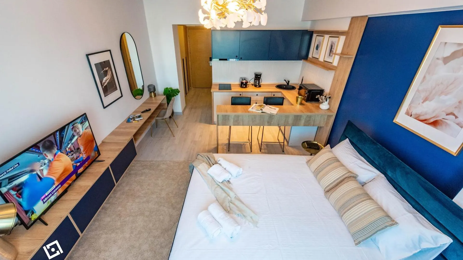 Blue Studio Rin Free Parking Bucharest